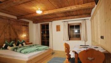 Alpine Resort Zwiglhof San Candido Bagian luar foto